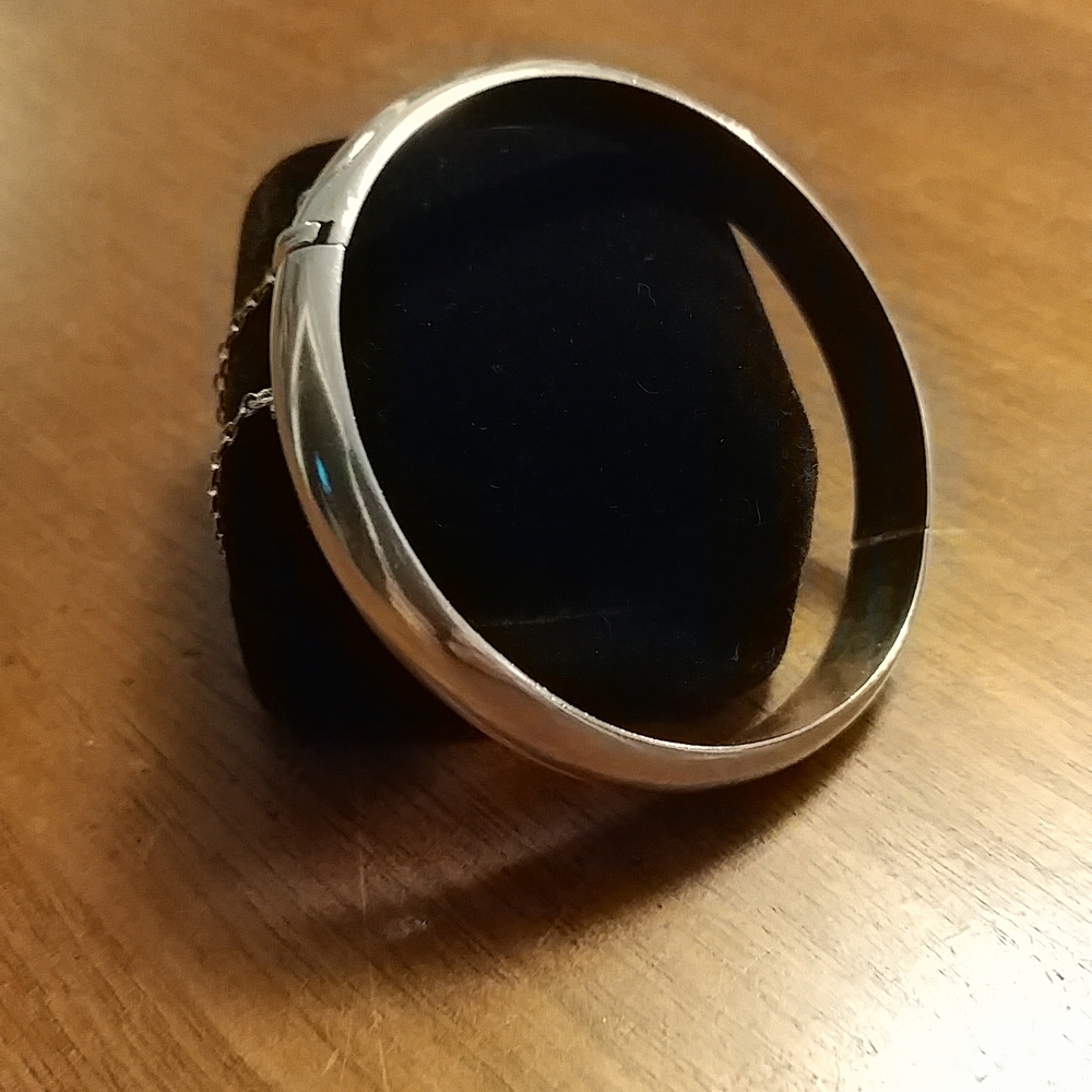Silver bangle bracelet